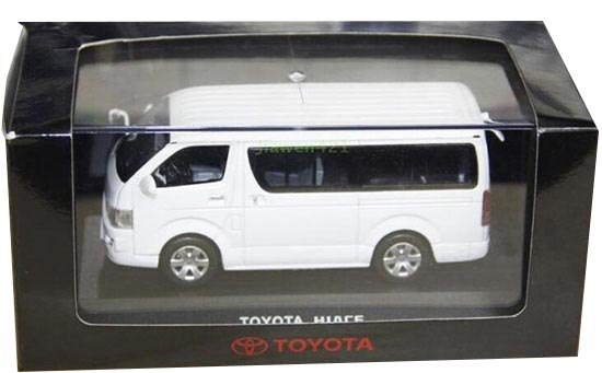 White 1:43 Scale J-collection Diecast 