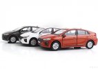 Gray / White / Red 1:38 Scale Diecast 2017 Hyundai Ioniq Toy