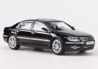 1:64 Silver / Black / Gray / Brown Diecast VW Phaeton W12 Model