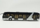 1:42 Scale Silver Airport Diecast Yutong AB14E Apron Bus Model