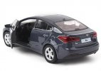 Black / Silver / White 1:38 Scale Diecast 2012 Kia K3 Toy