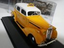 1:43 Yellow 1936 New York Diecast Buick Special Taxi Model