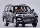 Black 1:64 Scale Diecast 2016 Toyota Land Cruiser LC200 Toy