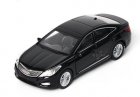 1:38 Scale White / Silver / Black Diecast 2011 Hyundai Azera Toy