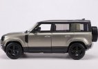 1:25 Scale Bburago Diecast 2022 Land Rover Defender 110 Model