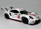 1:24 Scale White Bburago Diecast Porsche 911 RSR Model