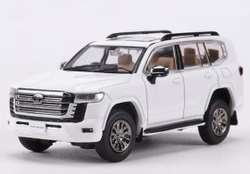 1:64 Scale White Diecast Toyota Land Cruiser LC300 Model