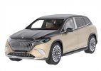 1:18 Black-Golden Diecast Mercedes-Maybach EQS 680 SUV Model