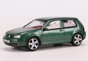 1:64 Scale Green Diecast VW Golf GTI Mk4 Model