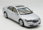 Silver 1:18 Scale Diecast 2008 Acura RL Car Model