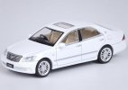 1:64 Black /White /Silver /Purple Diecast 2007 Toyota Crown Toy