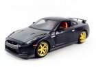 Black 1:24 Scale Maisto Diecast 2009 Nissan GT-R Model