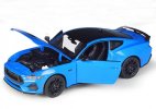 1:25 Scale Welly Blue/ Red Diecast 2024 Ford Mustang GT Model