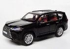 White / Black / Army Green 1:32 Scale Diecast Lexus LX600 Toy