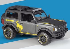 1:24 Scale Gray Maisto Diecast 2021 Ford Bronco Badlands Model