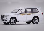 1:64 Scale Black Diecast 2016 Toyota Land Cruiser LC200 Toy