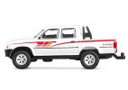 1:64 Scale White-Red Diecast Toyota Hilux 2400 Pickup Truck Toy