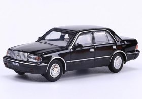 Black / White / Silver 1:64 Scale Diecast Toyota Crown 155 Model