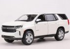 1:26 Scale Red / White Maisto Diecast 2021 Chevrolet Tahoe Model