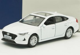 White / Yellow 1:38 Scale Kids Diecast 2019 Hyundai Sonata Toy