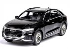 Black / White / Red 1:24 Scale Diecast 2019 Audi Q8 SUV Model