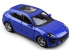 Black / Blue 1:24 Scale Bburago Diecast Porsche Macan Model