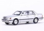 Black / White / Silver 1:64 Scale Diecast Toyota Crown 155 Model