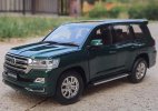 Black / White / Green Diecast Toyota Land Cruiser LC200 Model