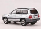 1:64 Scale Green /Silver Diecast Toyota Land Cruiser LC100 Model